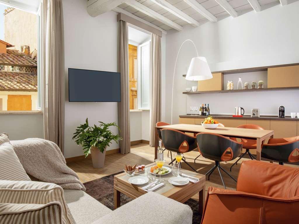 Palazzo Scanderbeg Rome Room photo